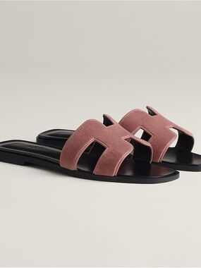 Hermes Oran sandals in Boise De Rose size 37! Brand new in box!